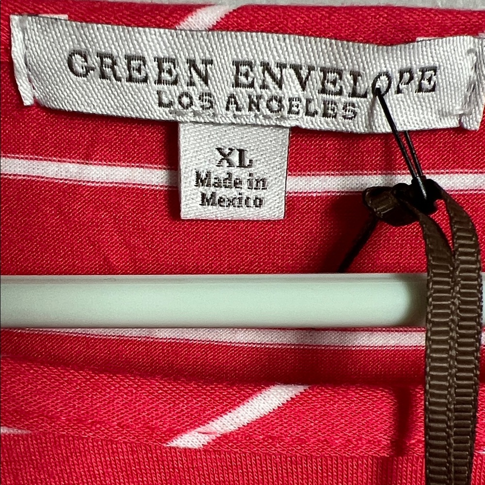 3/$25 Green Envelope Red and White Striped Top Nwt XL - Picture 2 of 5